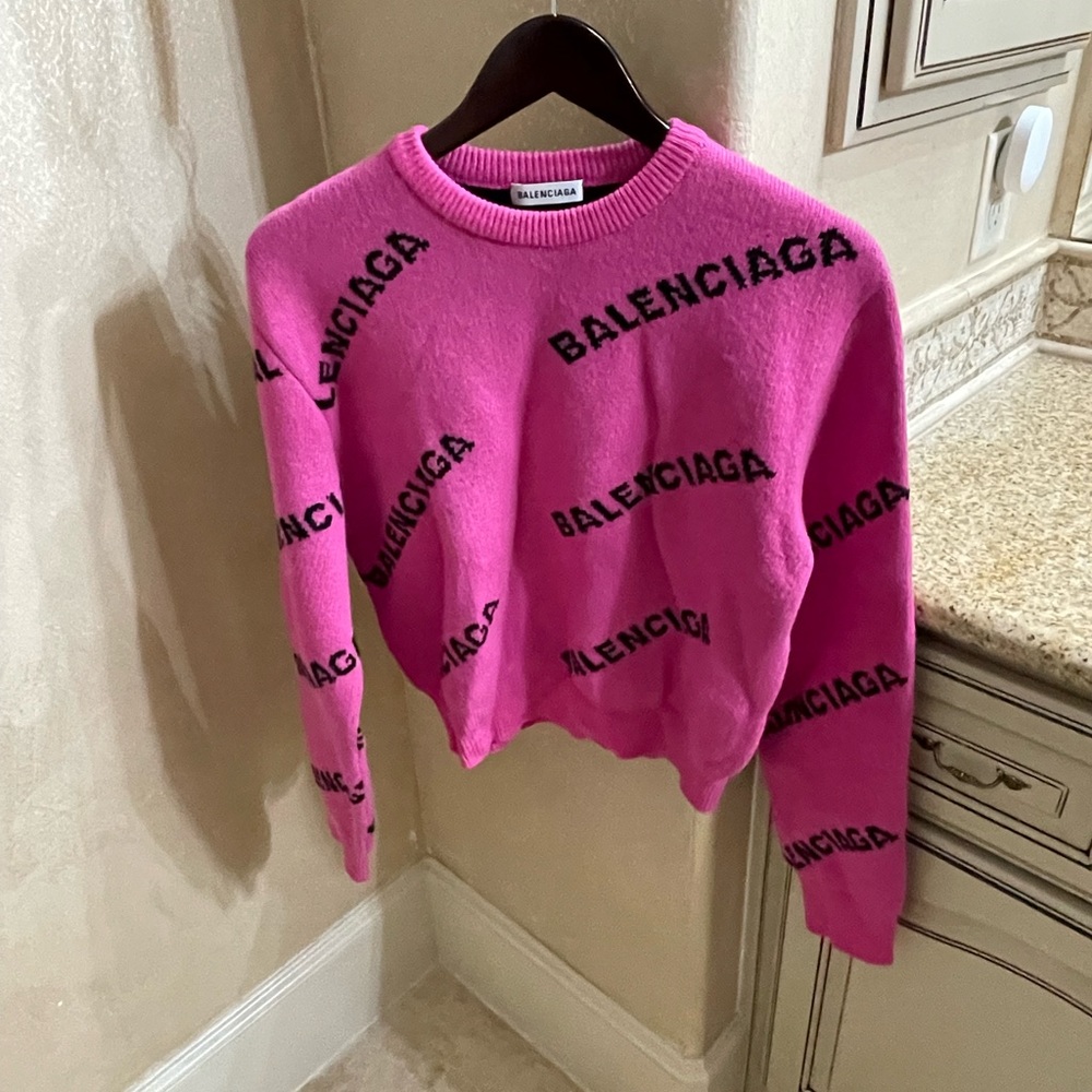 Balenciaga Logo Pink Knit Sweater size 36